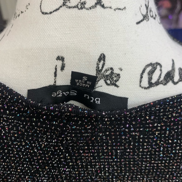 Blue sage shimmer top - Picture 8 of 8